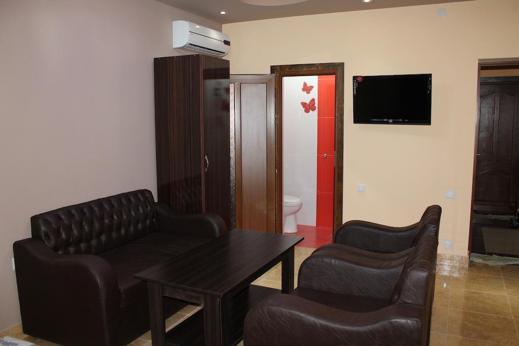 Princ Plaza Hotel Єреван Номер фото